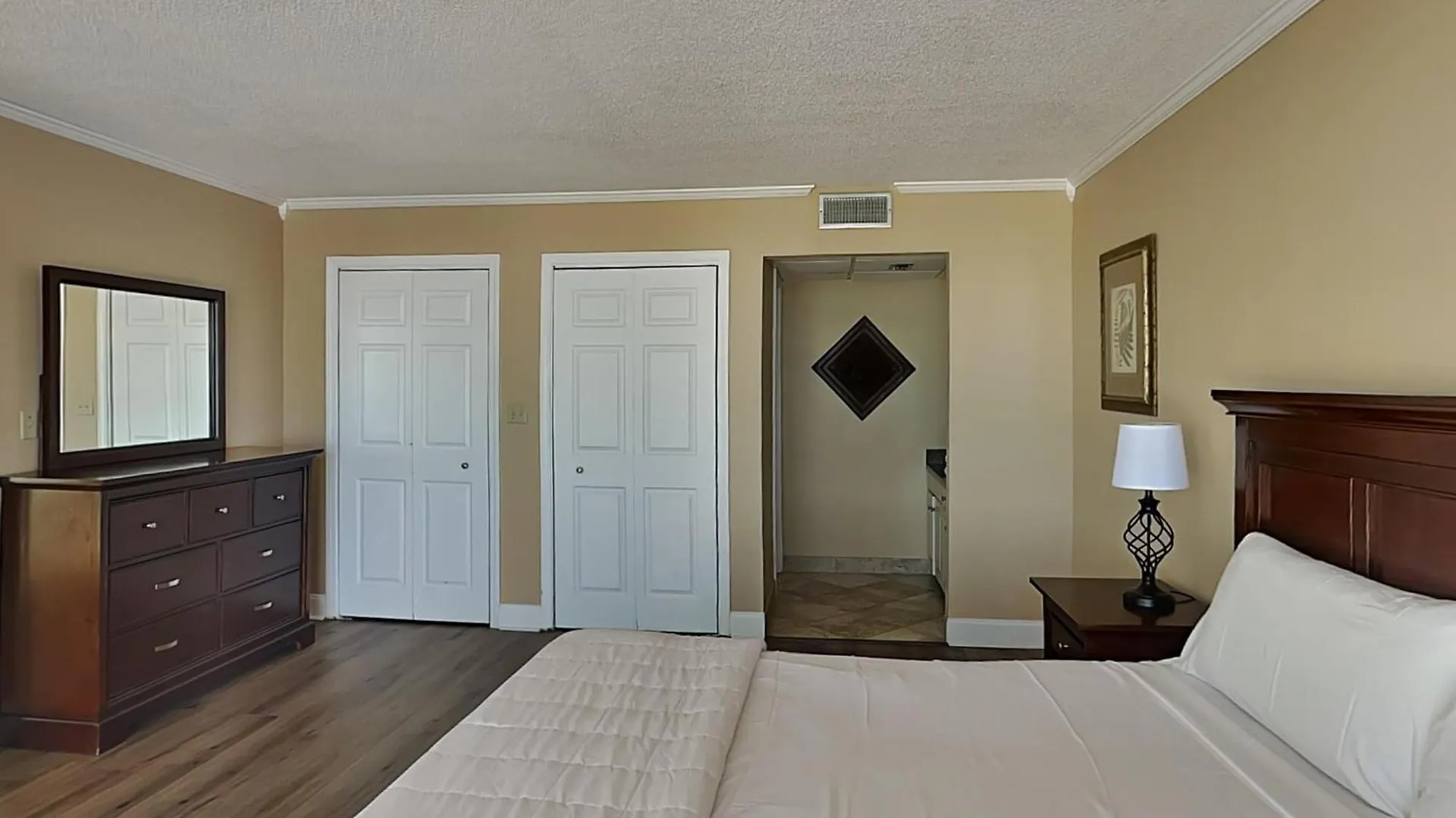 Edgewater Tower II 504 Apartment Panama City Beach